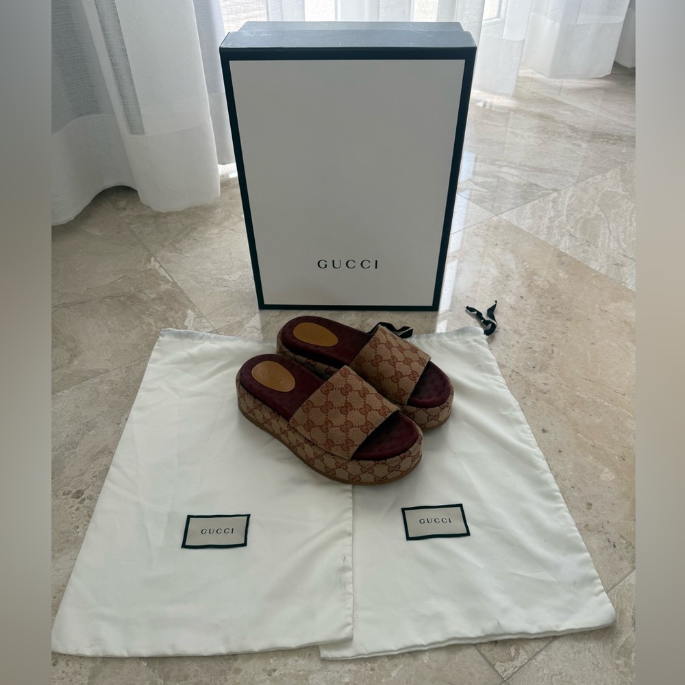 Gucci Angelina GG Canvas Flatform Slide Sandals Size 37 w/ Box - Picture 14 of 16